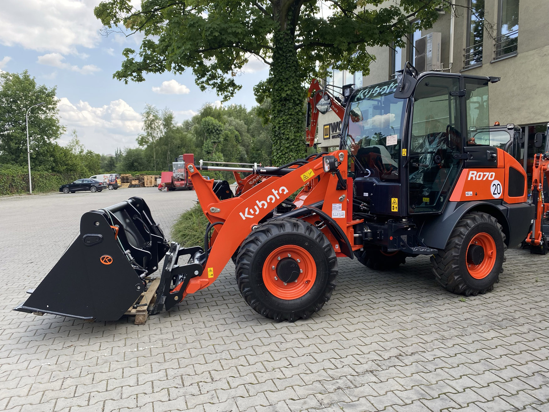 Ładowarka kołowa KUBOTA R070 nowość