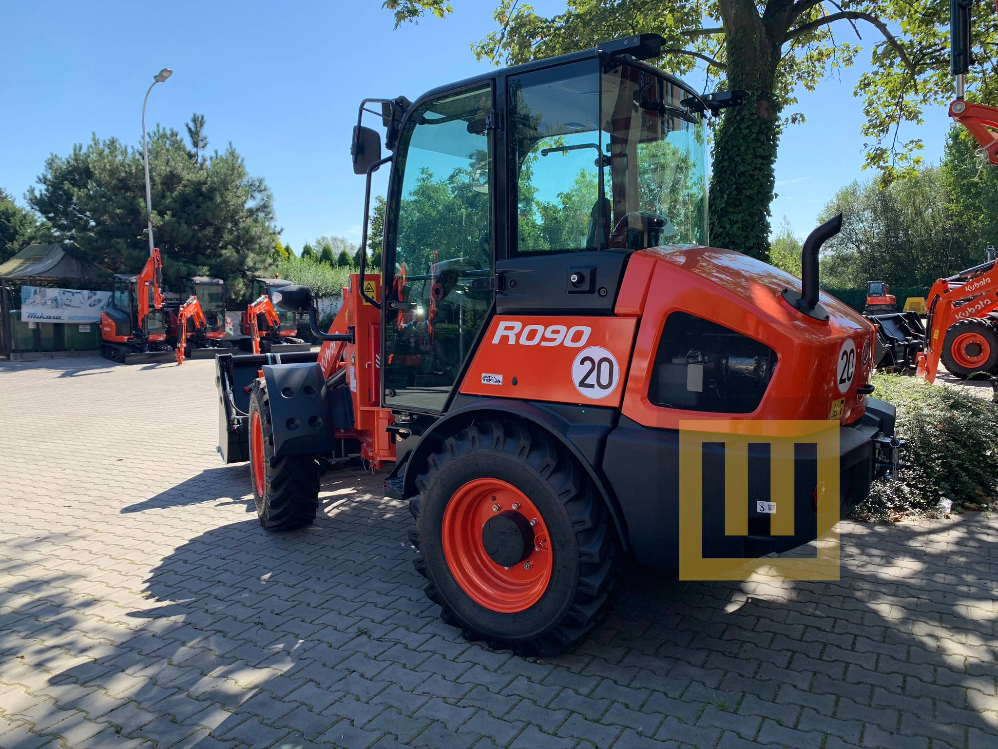 Ładowarka kołowa KUBOTA R090