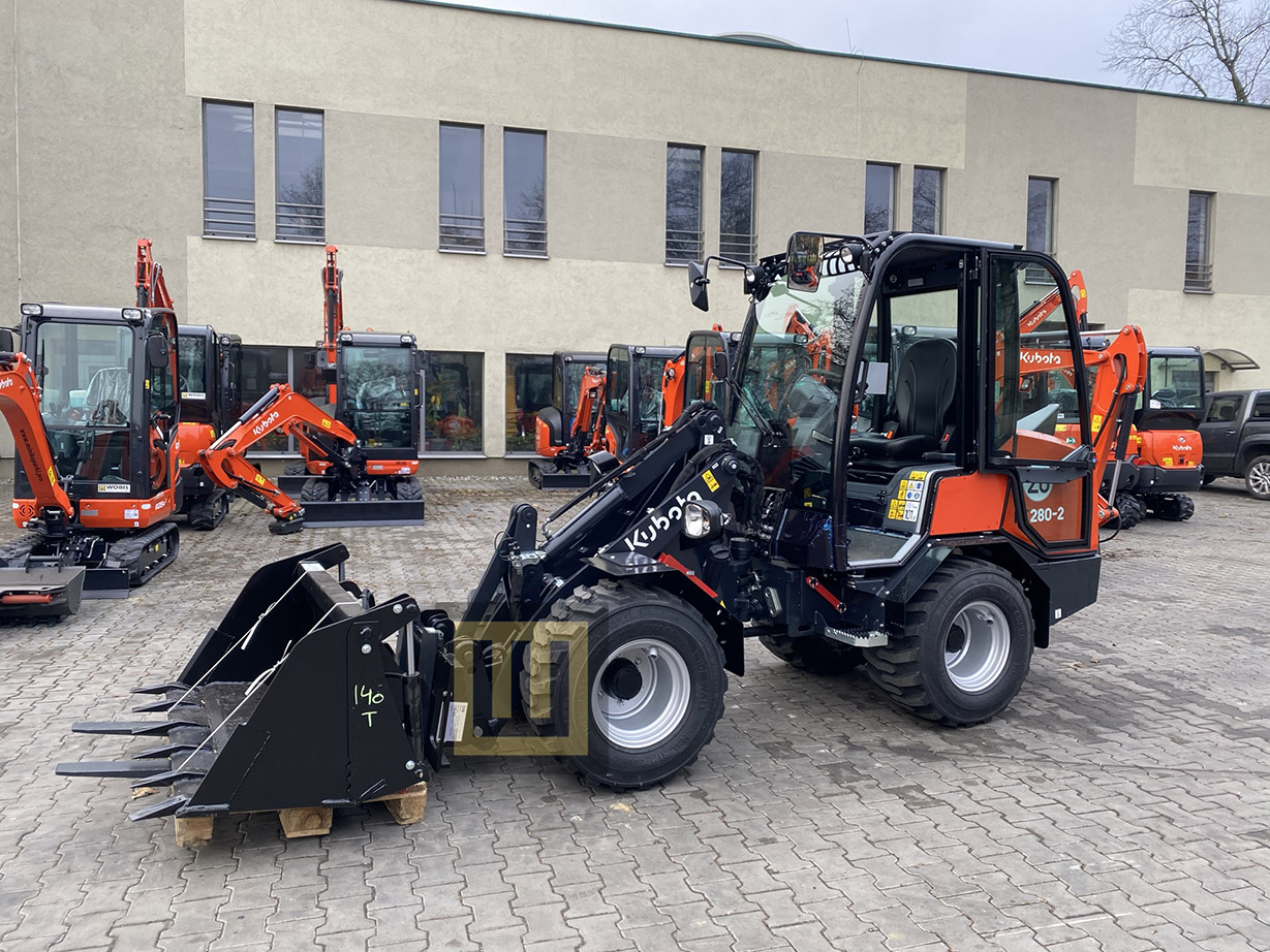 Ładowarka kołowa KUBOTA RT280-2