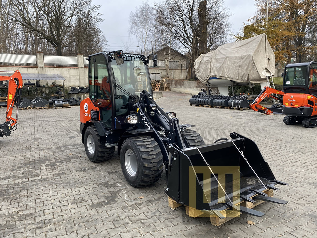 Ładowarka kołowa KUBOTA RT280-2