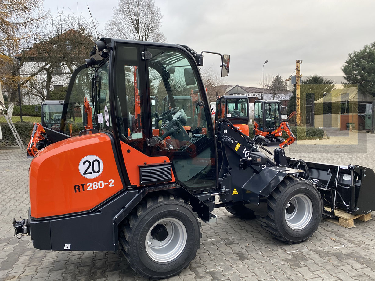Ładowarka kołowa KUBOTA RT280-2