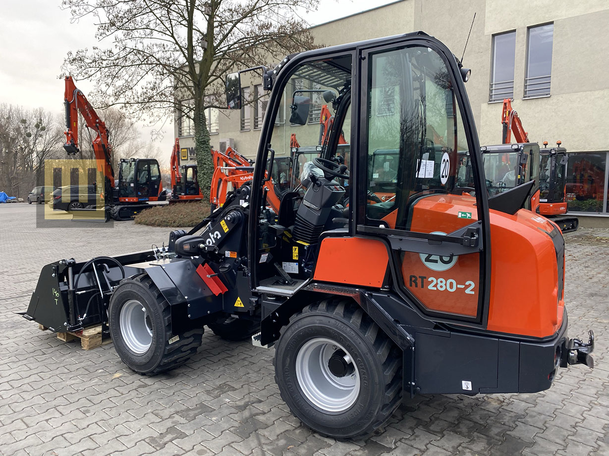 Ładowarka kołowa KUBOTA RT280-2