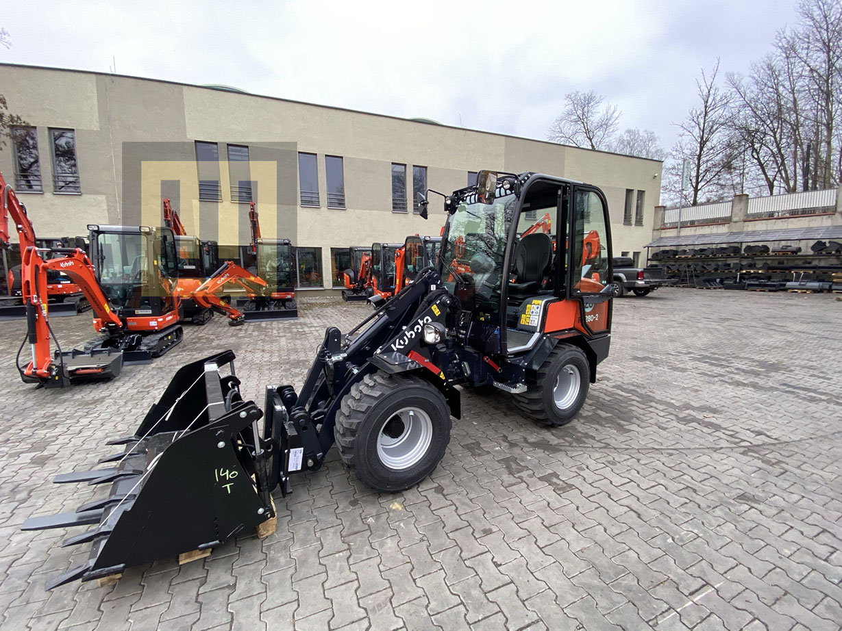 Ładowarka kołowa KUBOTA RT280-2