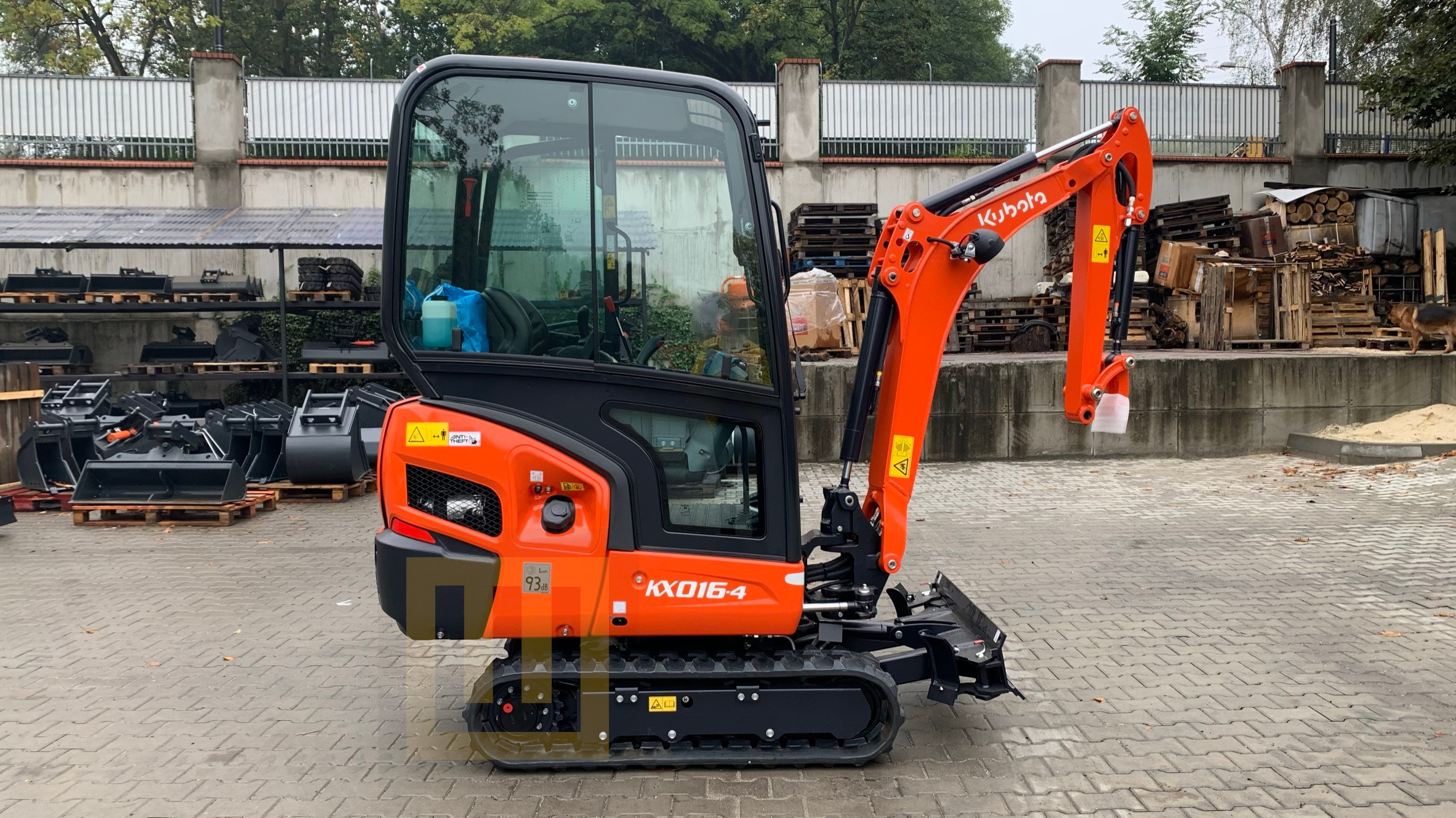 Minikoparka KUBOTA KX016-4 WOBIS
