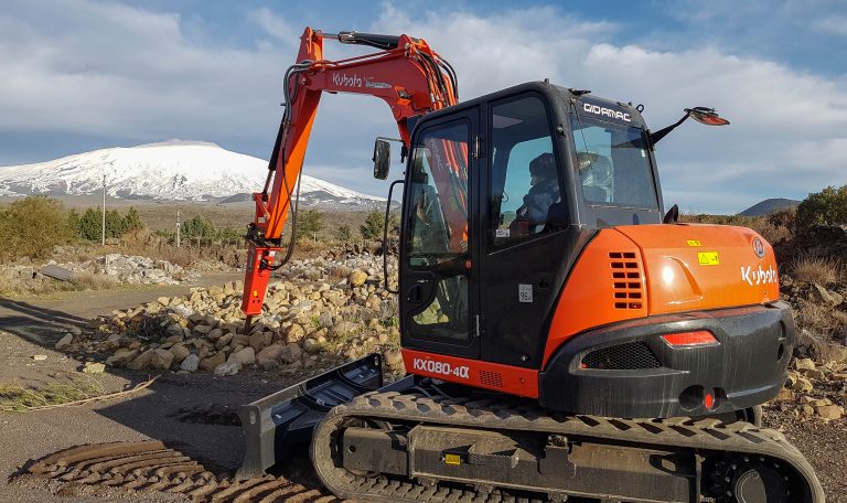 Minikoparka KUBOTA KX080-4 MGL z osprzętem