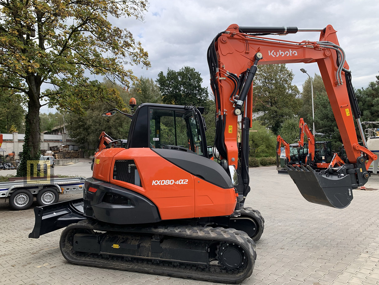 Minikoparka KUBOTA KX080-4 MGL tył