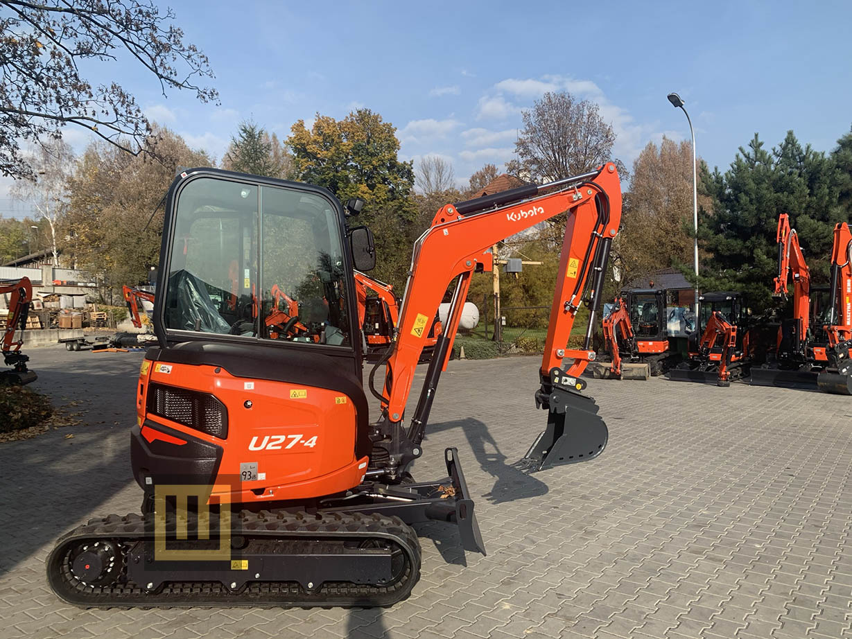 Minikoparka KUBOTA U27-4 bok