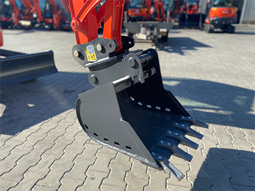 Łyzka do kopania do minikoparek KUBOTA