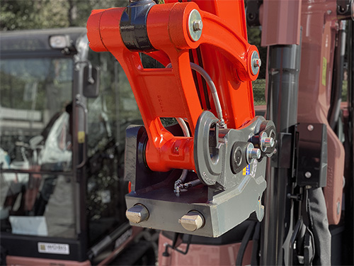 Szybkozłącze półautomtyczne do minikoprek KUBOTA